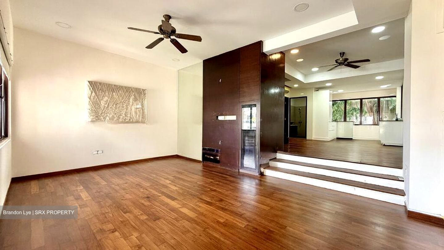 Opera Estate (D15), Terrace #593523111